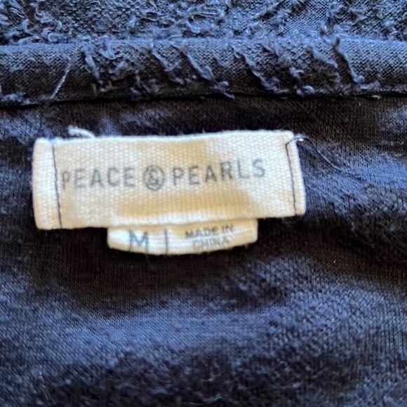 Peace & Pearls Woman Size M Navy Blue Textured Knit Top Tunic Short Sleeve - Picture 6 of 11